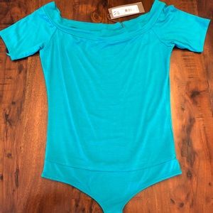*NWT* NY&Co. OFF THE SHOULDER BODY SUIT (SMALL)